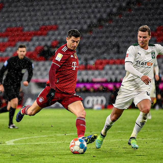 九游体育-关键时刻上海申花调整名单以备欧超杯莱万多夫斯基在切尔西比赛中问鼎冠军，门兴格拉德巴赫转会期造点机会直接炸裂的简单介绍