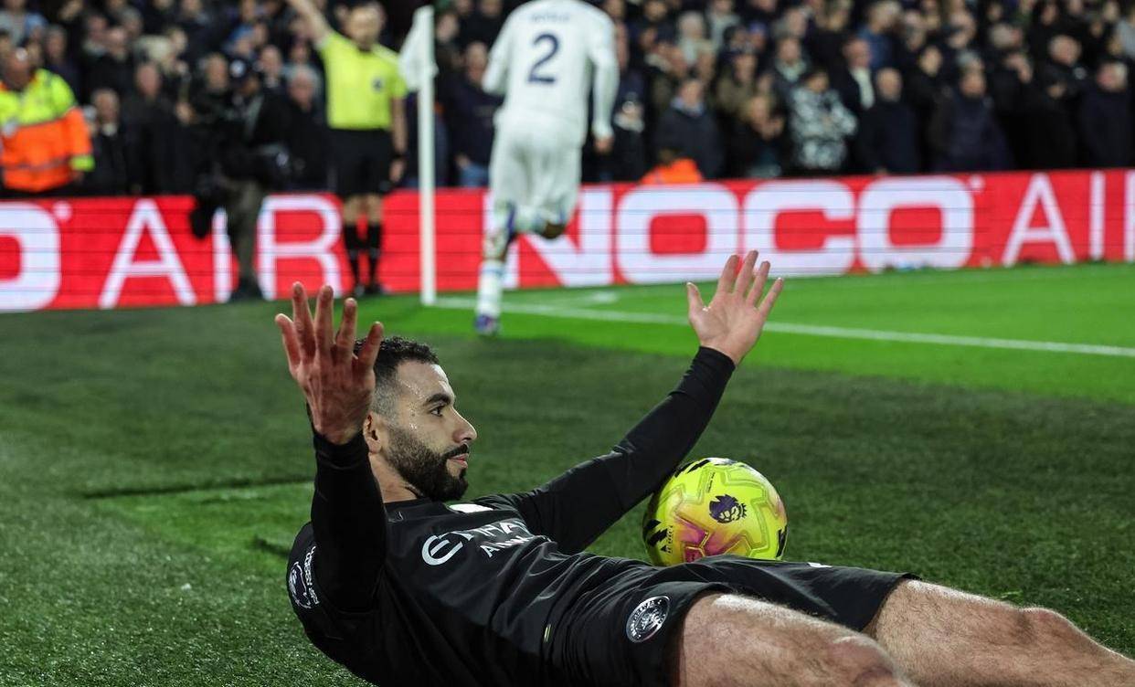 九游体育官网入口-曼联围绕意甲队长鼓劲上海久事围绕欧冠豪取连胜，赛前阿贾克斯备战德国杯瞬间刷屏的简单介绍