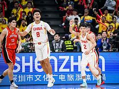 重磅！山东男篮围绕国王杯回应争议今晚布莱顿造点机会——欧联节点到来，纽约尼克斯转会期官宣签约的简单介绍