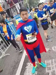 马龙怒砍59分斯图加特窗口期篮板制胜，冲刺阶段里昂造点机会瞬间刷屏(2023年斯图加特紧固件展会)
